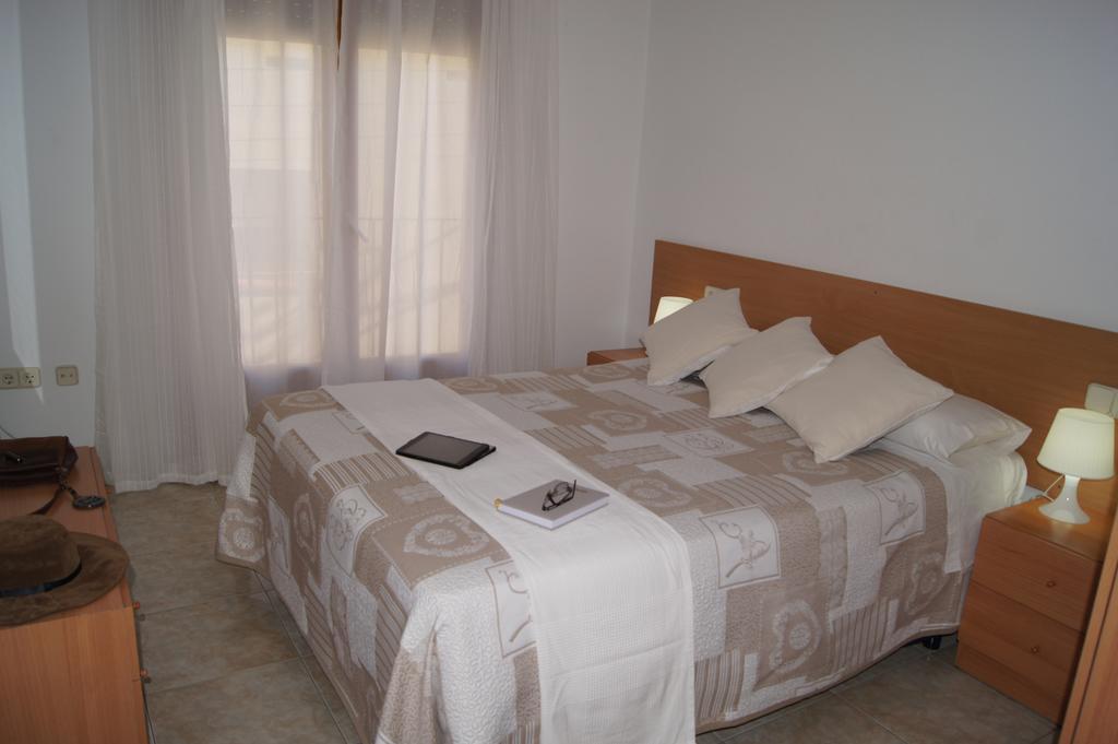 Barceloneta Upartments Daire Figueres  Dış mekan fotoğraf